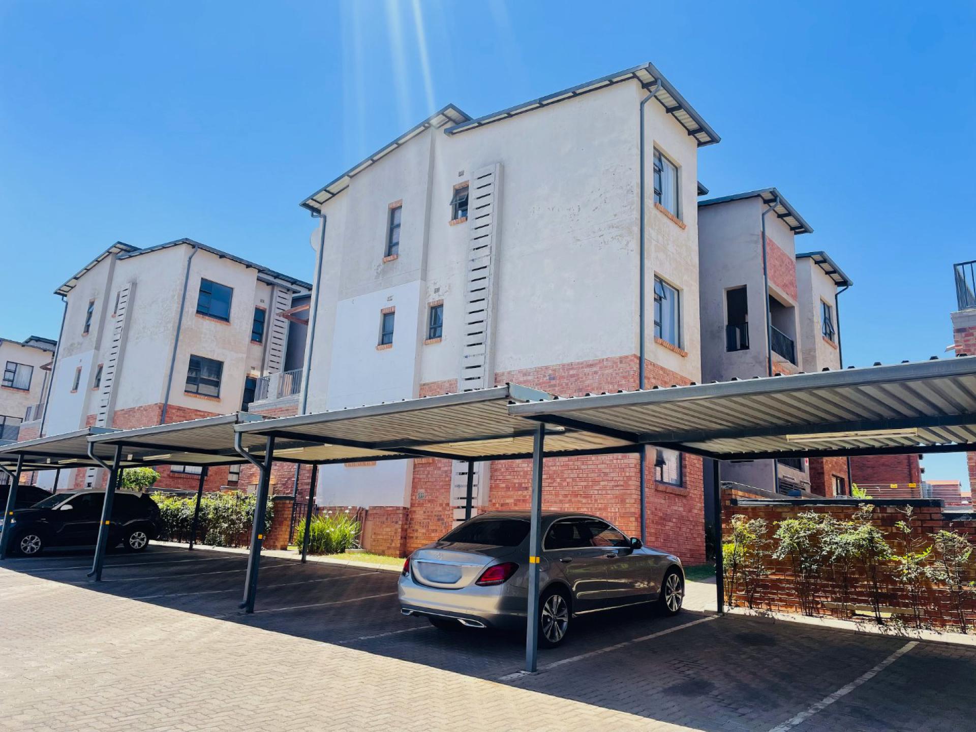  of property in Bergbron