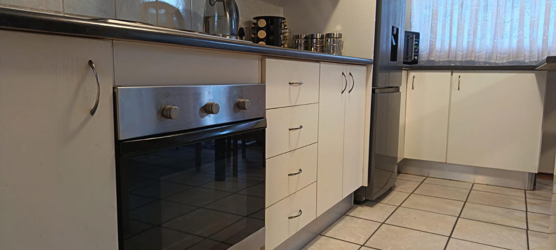  of property in Randpoort