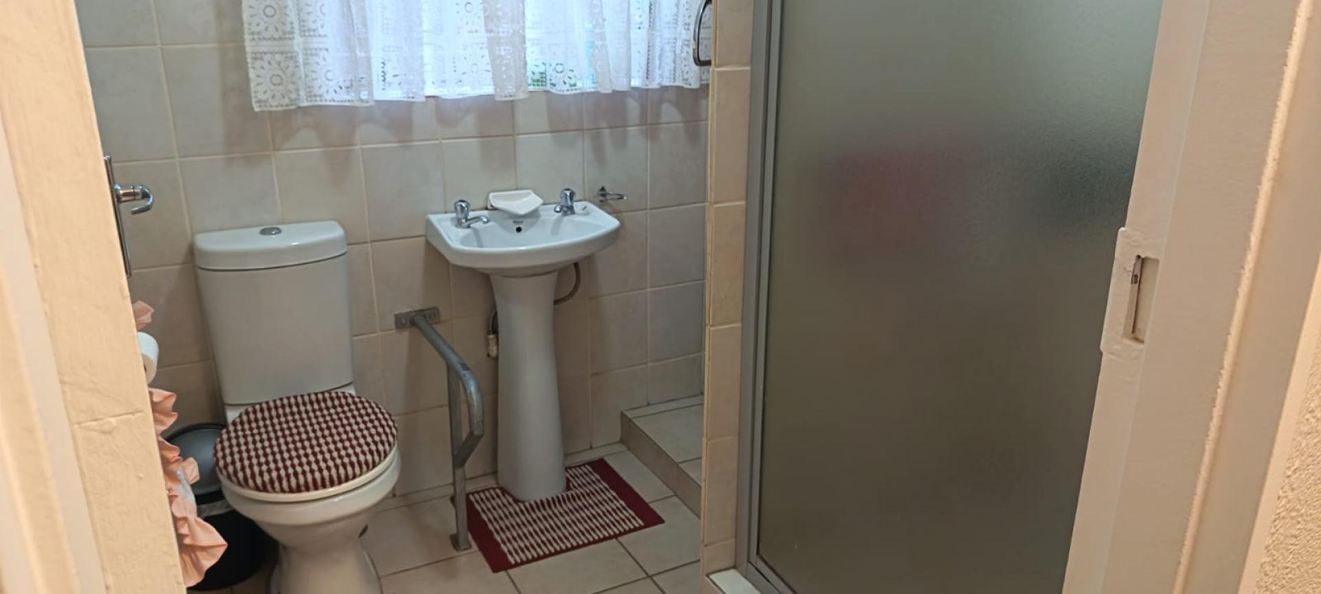  of property in Randpoort