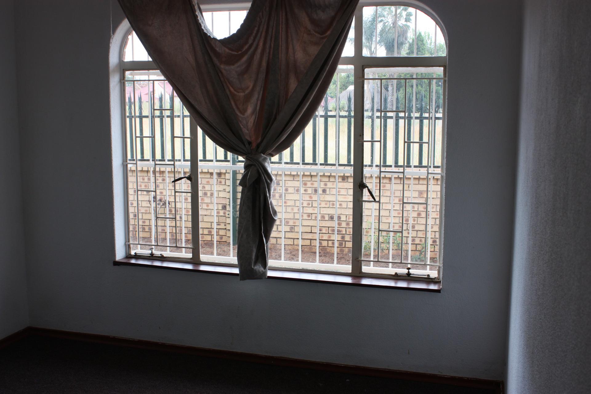  of property in Randpoort