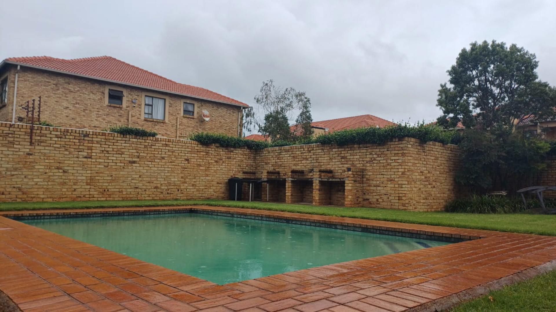  of property in Randpoort