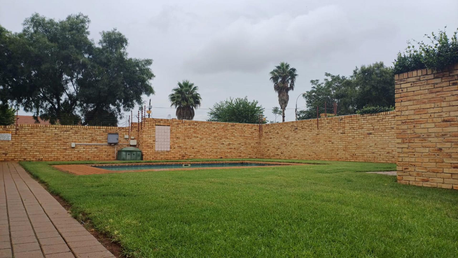  of property in Randpoort