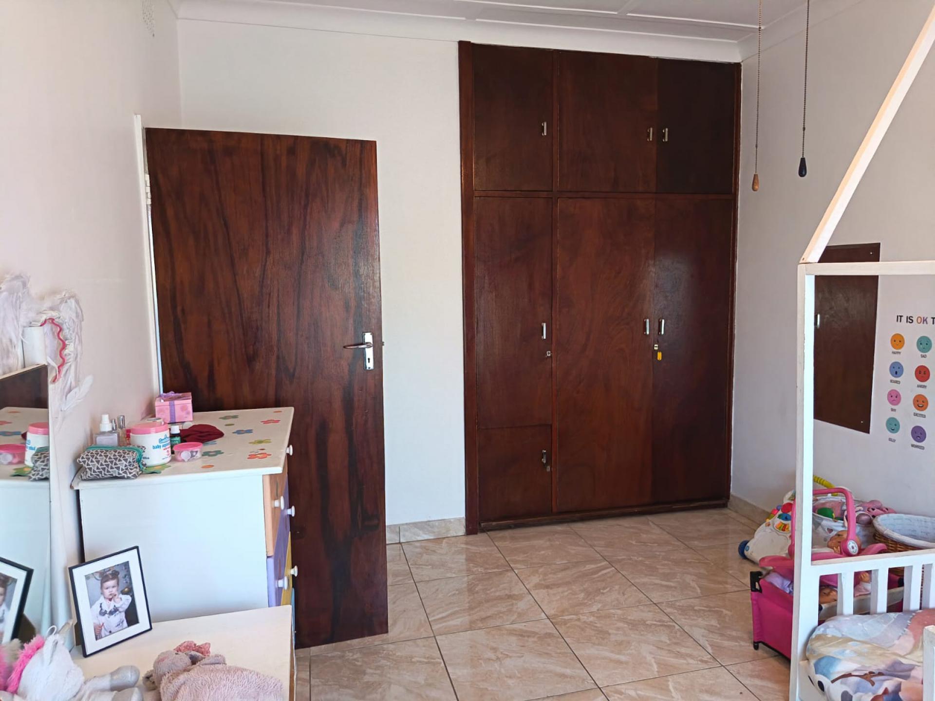  of property in Homelake