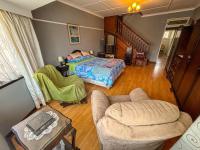  of property in Linmeyer