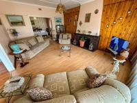  of property in Linmeyer