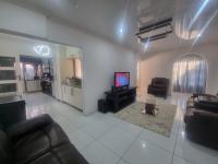  of property in Bendor