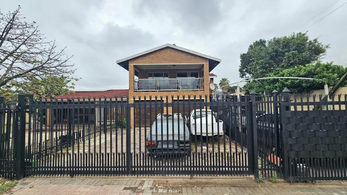 6 Bedroom House for Sale For Sale in Moregloed (PTA) - MR726505