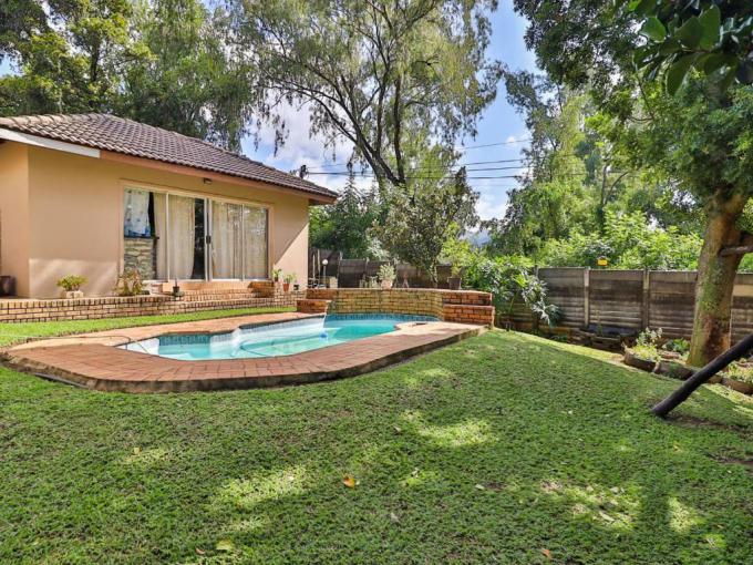 4 Bedroom House for Sale For Sale in Protea Park (North West) - MR726700