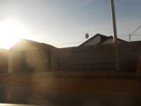 2 Bedroom 1 Bathroom House for Sale for sale in Protea Glen