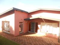 3 Bedroom 2 Bathroom House for Sale for sale in Krugersdorp