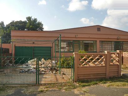 3 Bedroom House for Sale For Sale in Turffontein - Home Sell - MR76349
