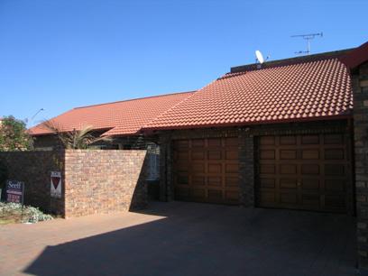 3 Bedroom House for Sale For Sale in Moreletapark - Home Sell - MR77128