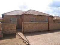 2 Bedroom 2 Bathroom Simplex for Sale for sale in Heuweloord