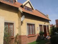 3 Bedroom 2 Bathroom Duplex for Sale for sale in Equestria
