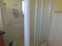 Main Bathroom - 6 square meters of property in Marburg