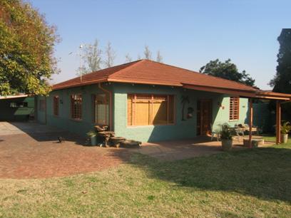 4 Bedroom House for Sale For Sale in Rietfontein - Private Sale - MR90134