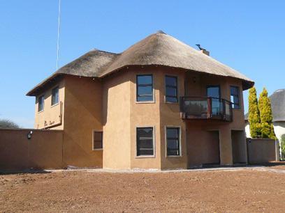 4 Bedroom House for Sale For Sale in Hartbeespoort - Home Sell - MR90375