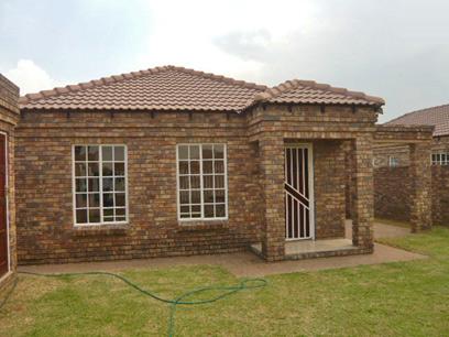 3 Bedroom Simplex for Sale For Sale in Benoni - Home Sell - MR92326