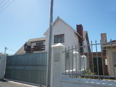  of property in Athlone - CPT