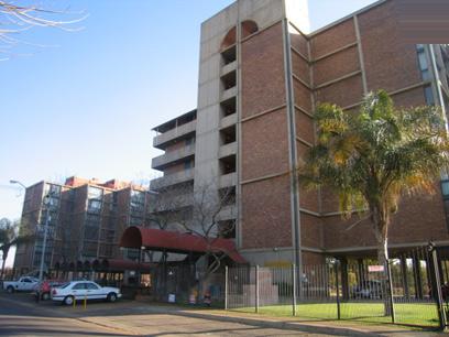 2 Bedroom Apartment for Sale For Sale in Kilner park - Home Sell - MR98148