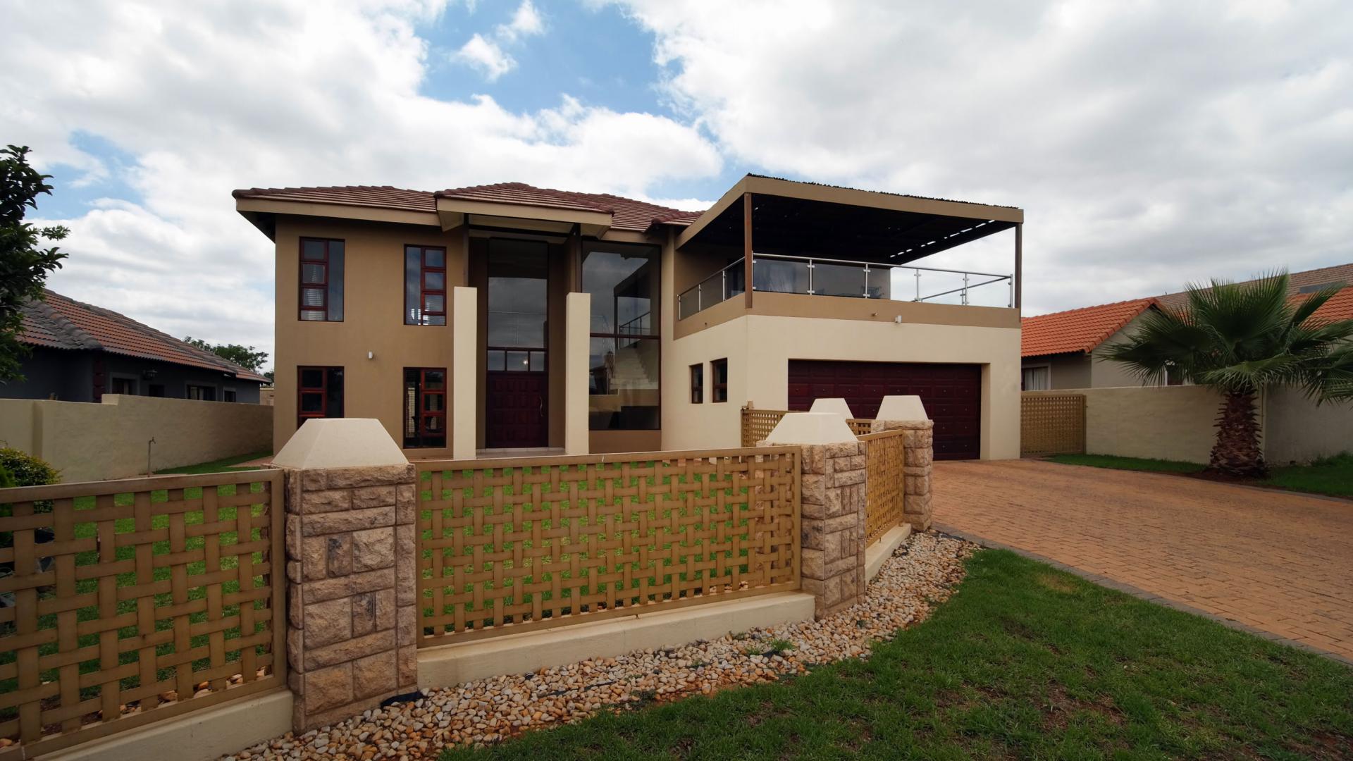 Front View of property in The Meadows Estate